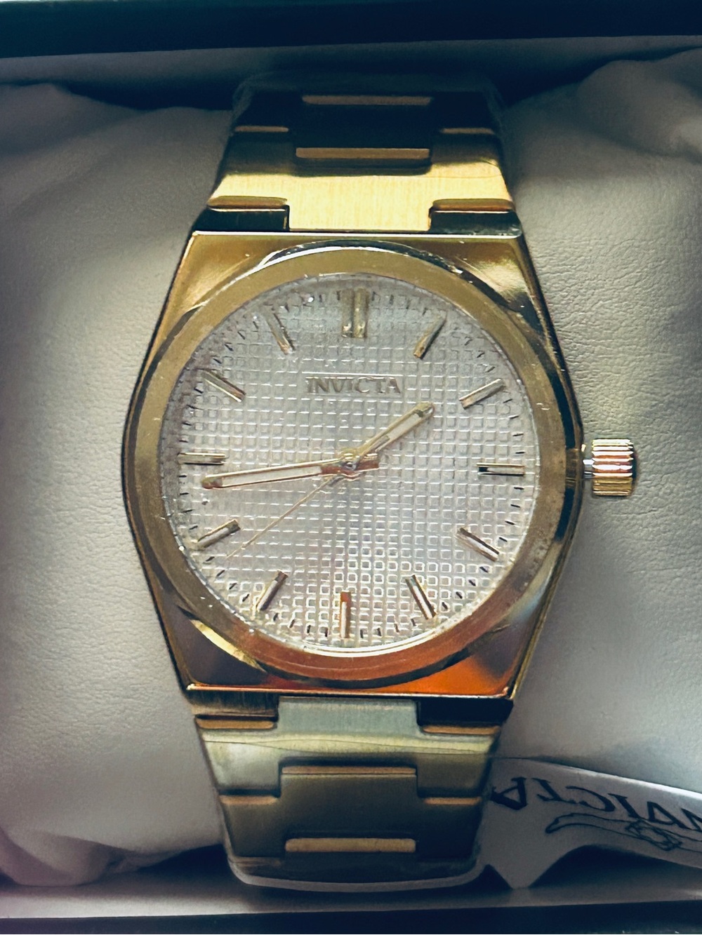 Men’s Invicta Wrist Watch Goldtone with day New in Box